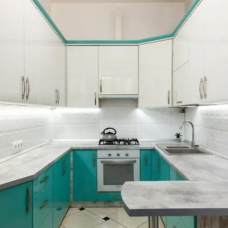 Apartment куліша, 12 5 *