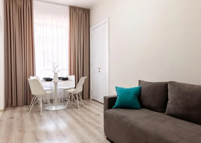 куліша, 12 5 Apartmán *